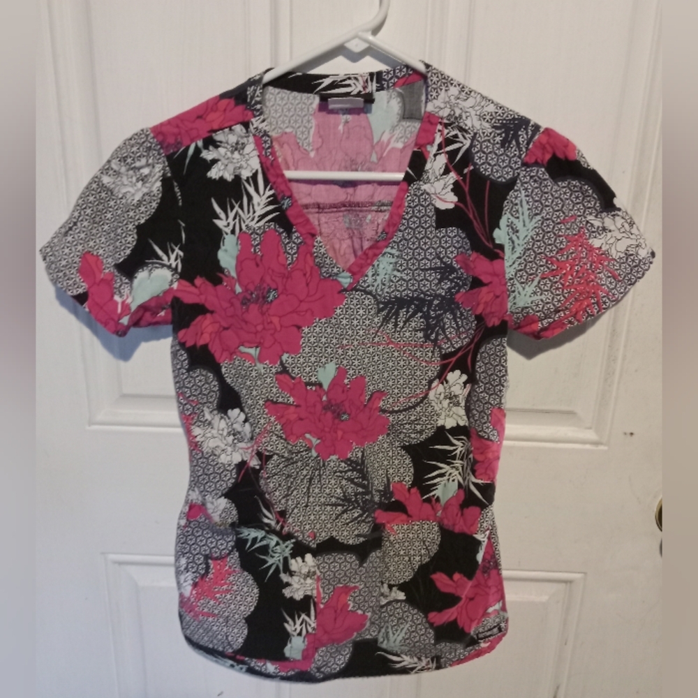 Womens Scrub Top Sz Small Grey's Anatomy Short Sleeve